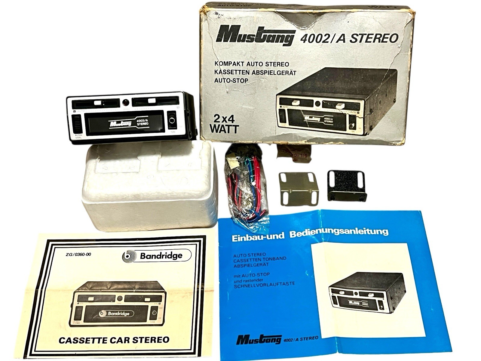 Vintage Mustang 4002/A Under Dash Car Stereo Cassette Player NOS Complete Box