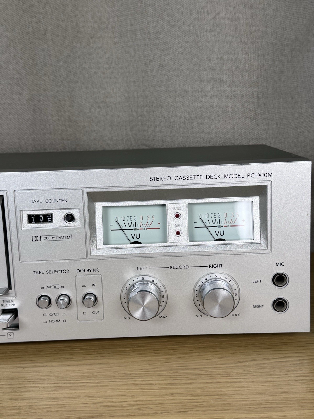 Toshiba PC-X10m Stereo Cassette Deck -Tested Working-VU Meters-Vintage Japan