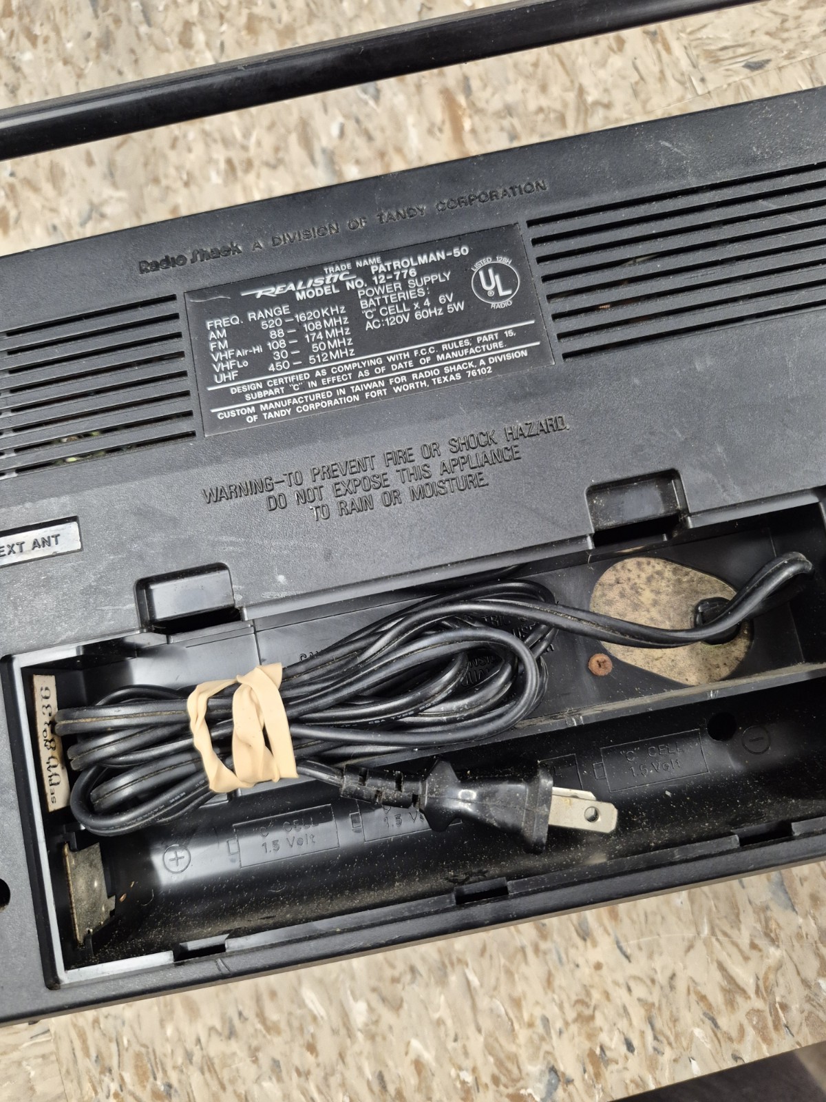 Vintage Realistic Patrolman-50 Portable Radio Untested Retro Untested Radioshack