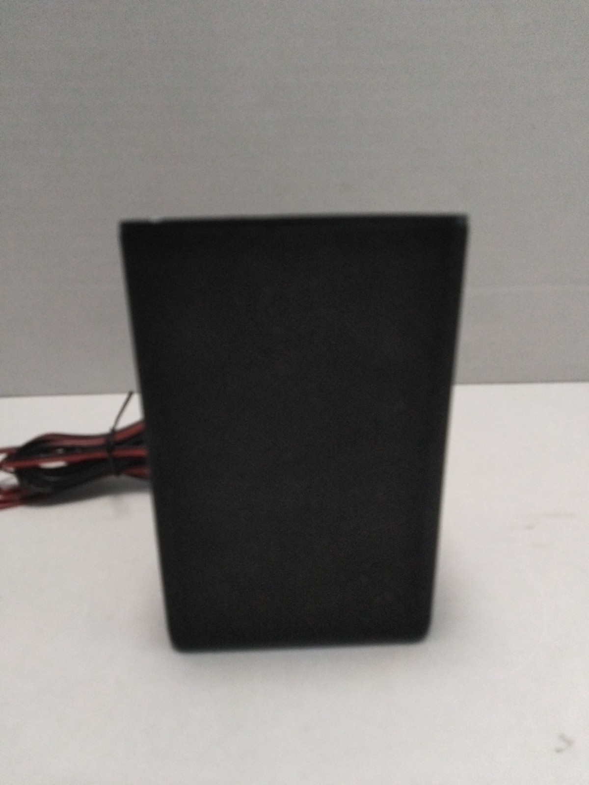 RCA FRONT SPEAKER TESTED WITH A MULTIMETER AND READING 4.5 OHMS SEE PHOTOS