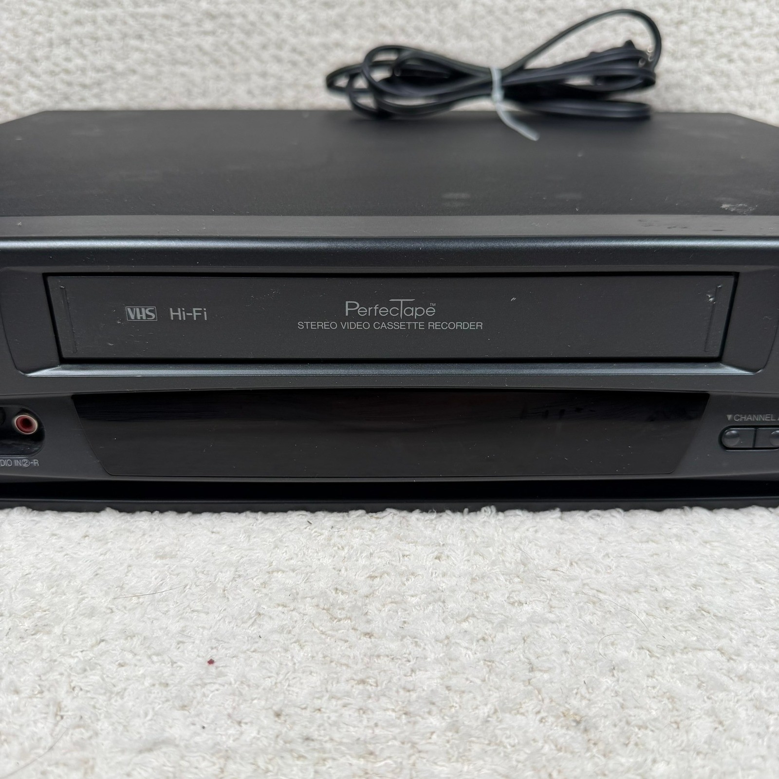 Mitsubishi HS-U520 VHS Hi-Fi Stereo Video Cassette Recorder VCR Tested No Remote