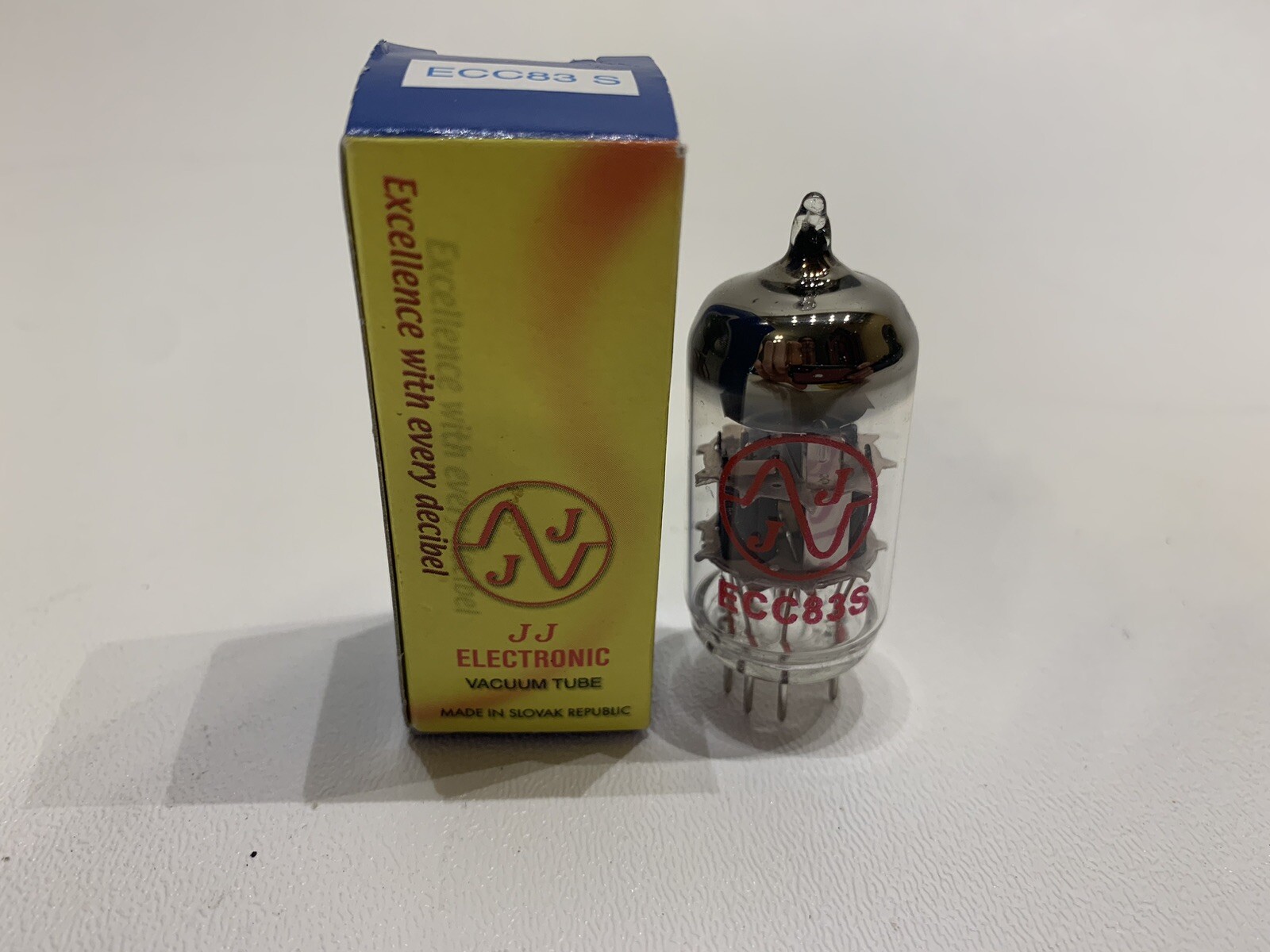 JJ Electronic Vacuum Tube ~ ECC83S New In Box