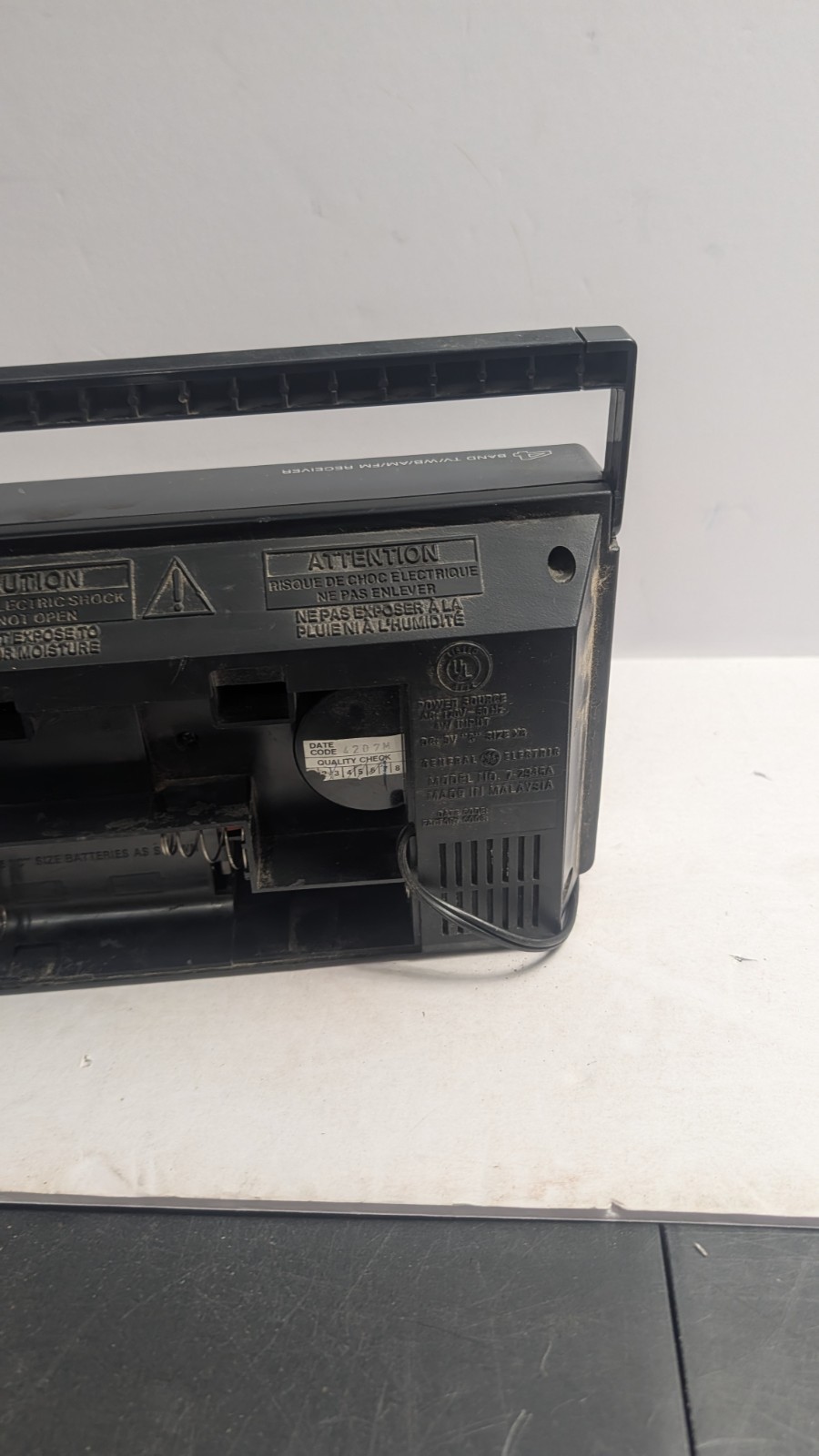 Vintage GE General Electric 7-2945A 4-Band Portable TV Sound WB AM FM Radio…