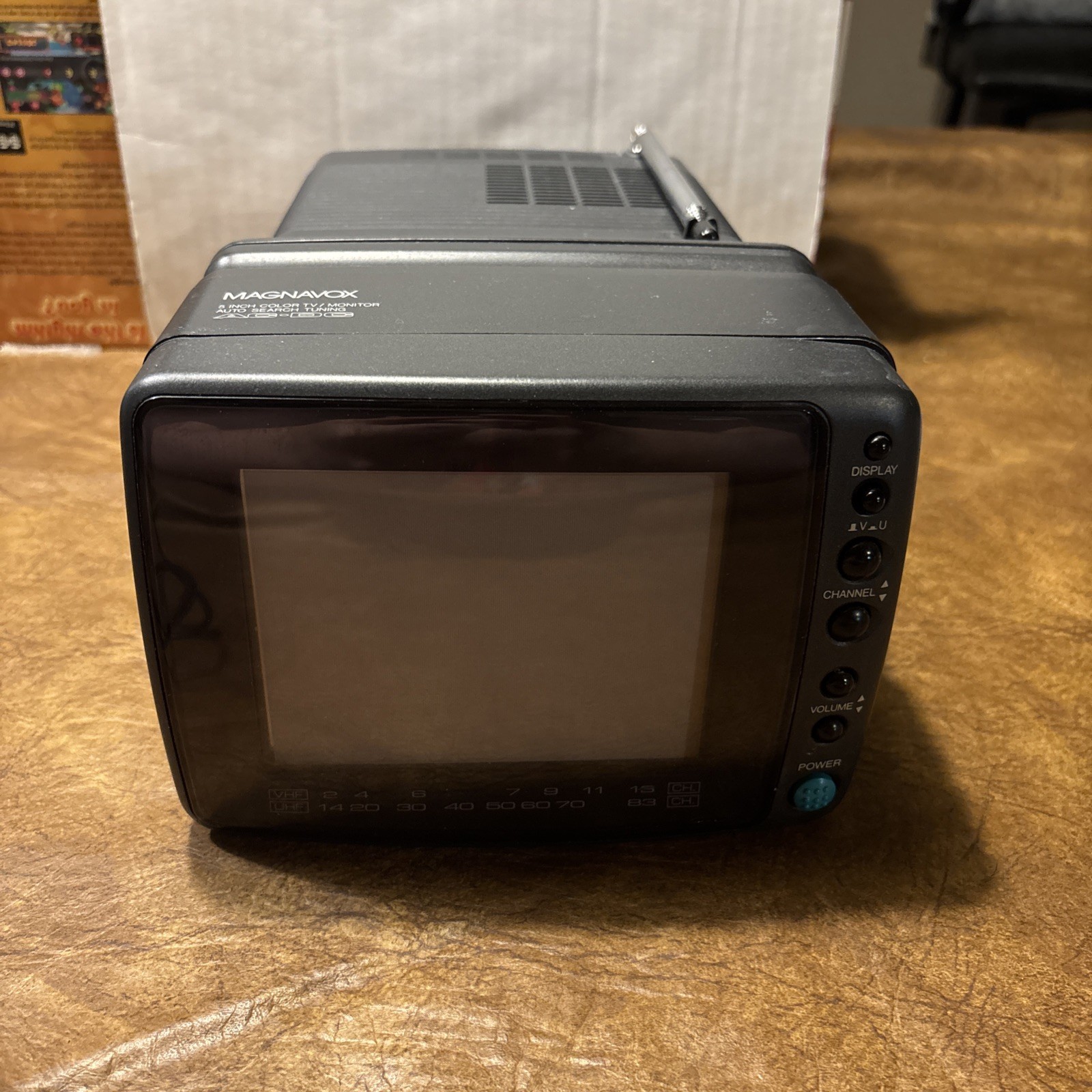 🔥Vintage Magnavox RD0510 C101 5 Inch Portable TV Color Works! w/Power Cord. 📺