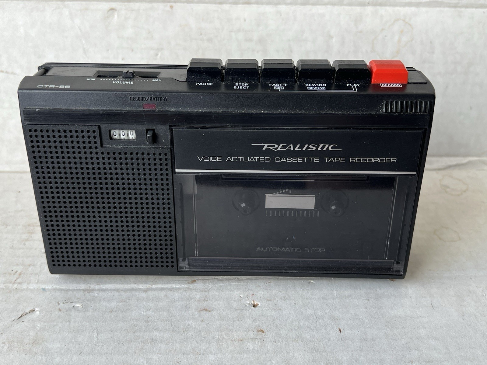 Realistic CTR-85 Portable Cassette Player Recorder 14-1056 Works Tandy Corp.