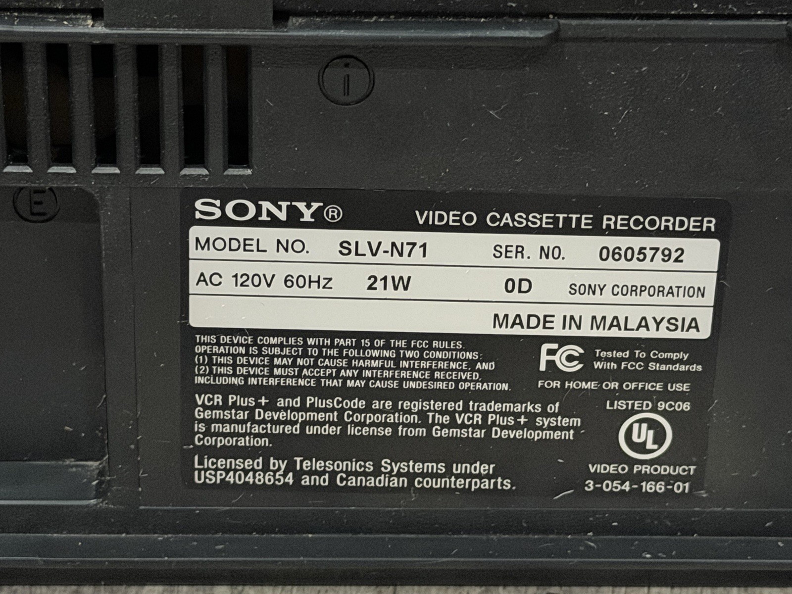 Sony SLV-N71 VCR 4 Head HiFi Stereo VHS Player Recorder W/ Remote/Cables-TESTED