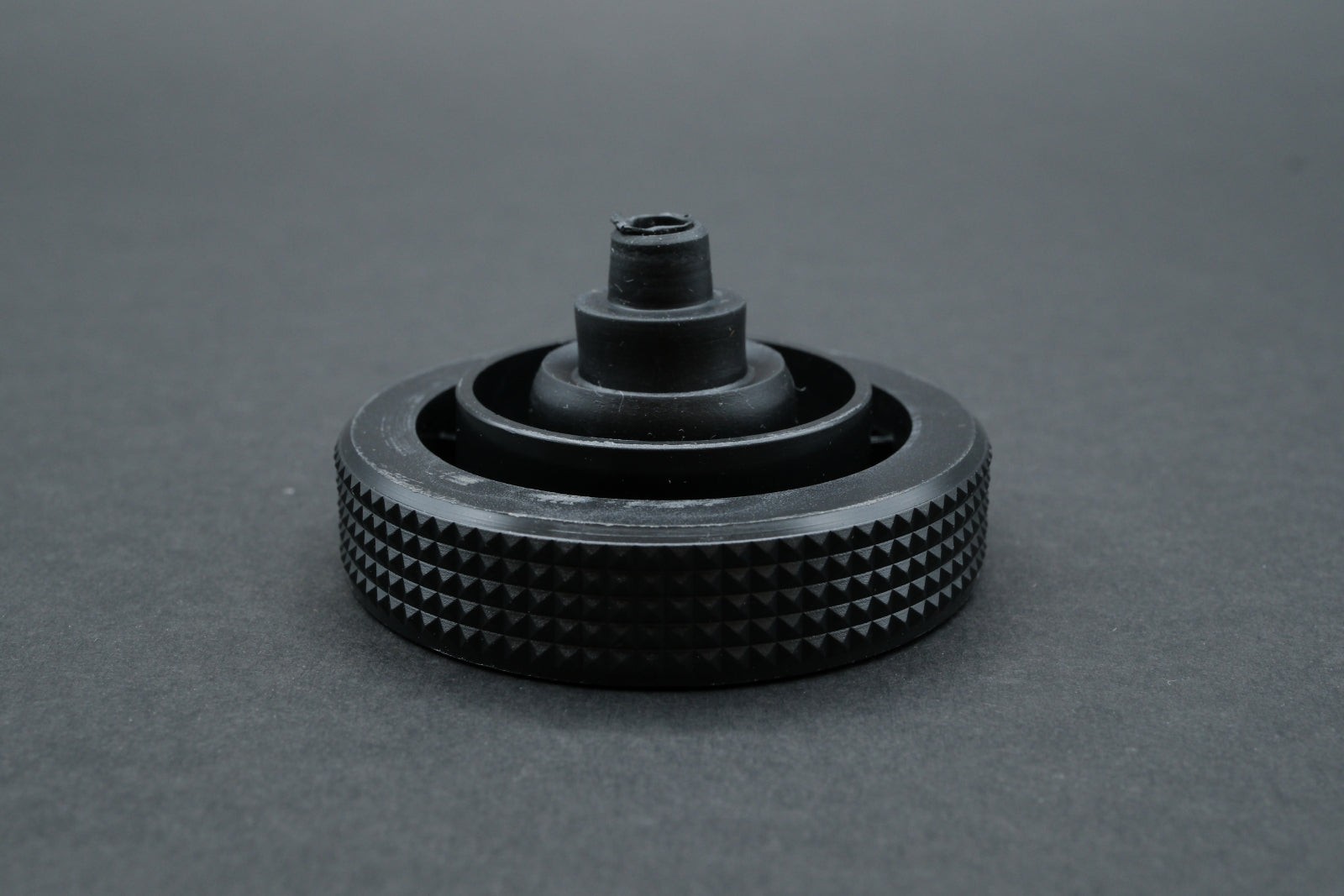 Technics insulator feet – For SL-D1 D2 D3 D33 Q2 Q3 Q33 Q22 (03)