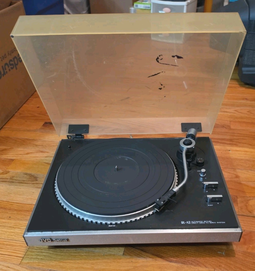 Vtg JVC QL-A2 Direct Drive Quartz Lock Manual Turntable AT90 Cartridge