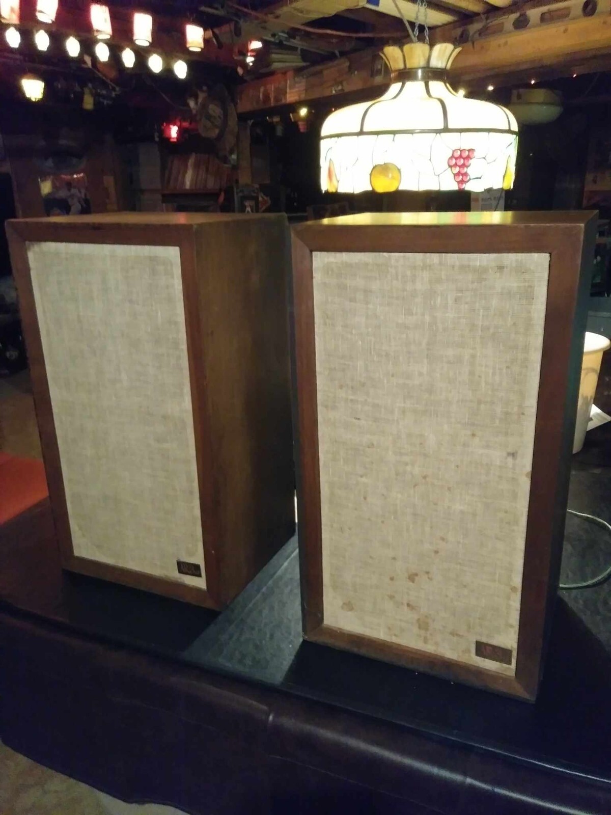 LOCAL PICKUP ONLY AR3A Speakers Original Speakers all Restored Excellent Sound