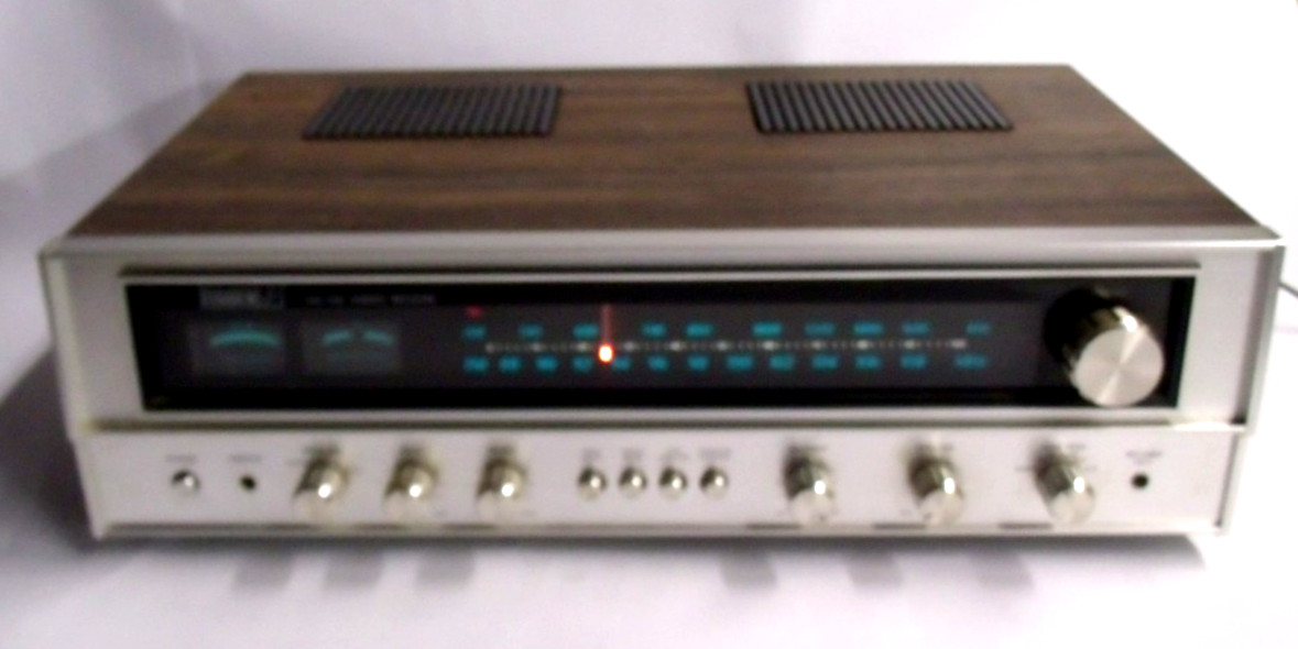 Vintage 1970s Sears Fisher Wood Grain Stereo Receiver 143.92532700 Made in Japan