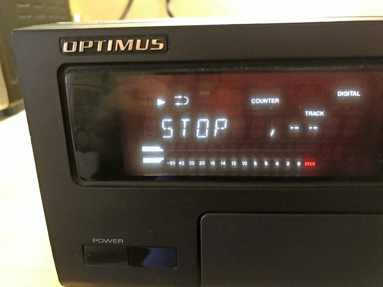 OPTIMUS DCT 2000 DCC DIGITAL COMPACT CASSETTE RECORDER/PLAYER W/EXTRAS