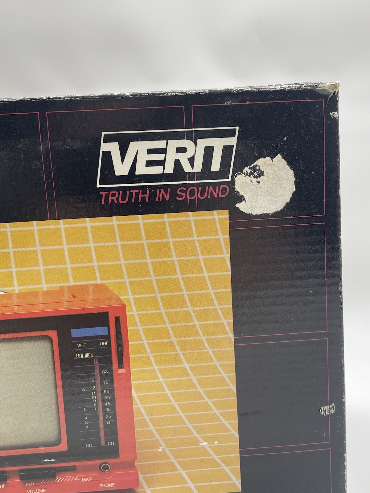 New Verit 4.5” Black & White Television; Complete w/ Original Box – Tested TV826