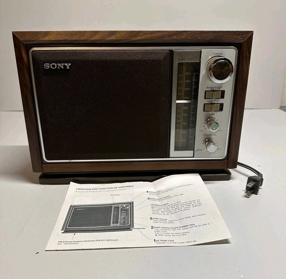 Vintage Sony ICF-9740W FM/AM Table Radio Simulated Wood Cabinet |Tested