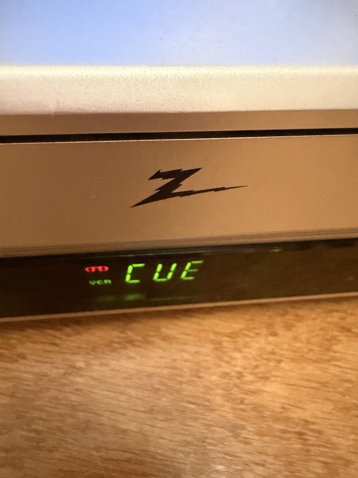 ZENITH VCS442 VCR VHS 4-Head Hi-Fi Stereo Player Recorder Tested Good No Remote