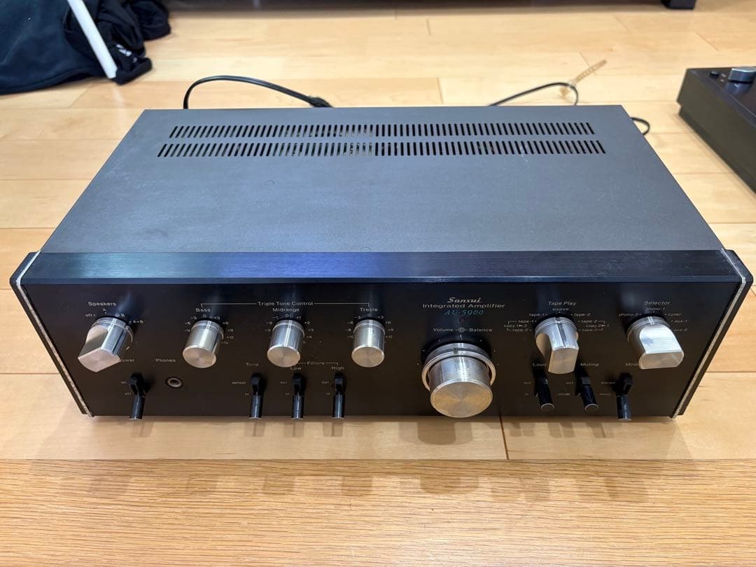 Integrated Amplifier Triple Tone Control Sansui AU-5900 Vintage Used From Japan