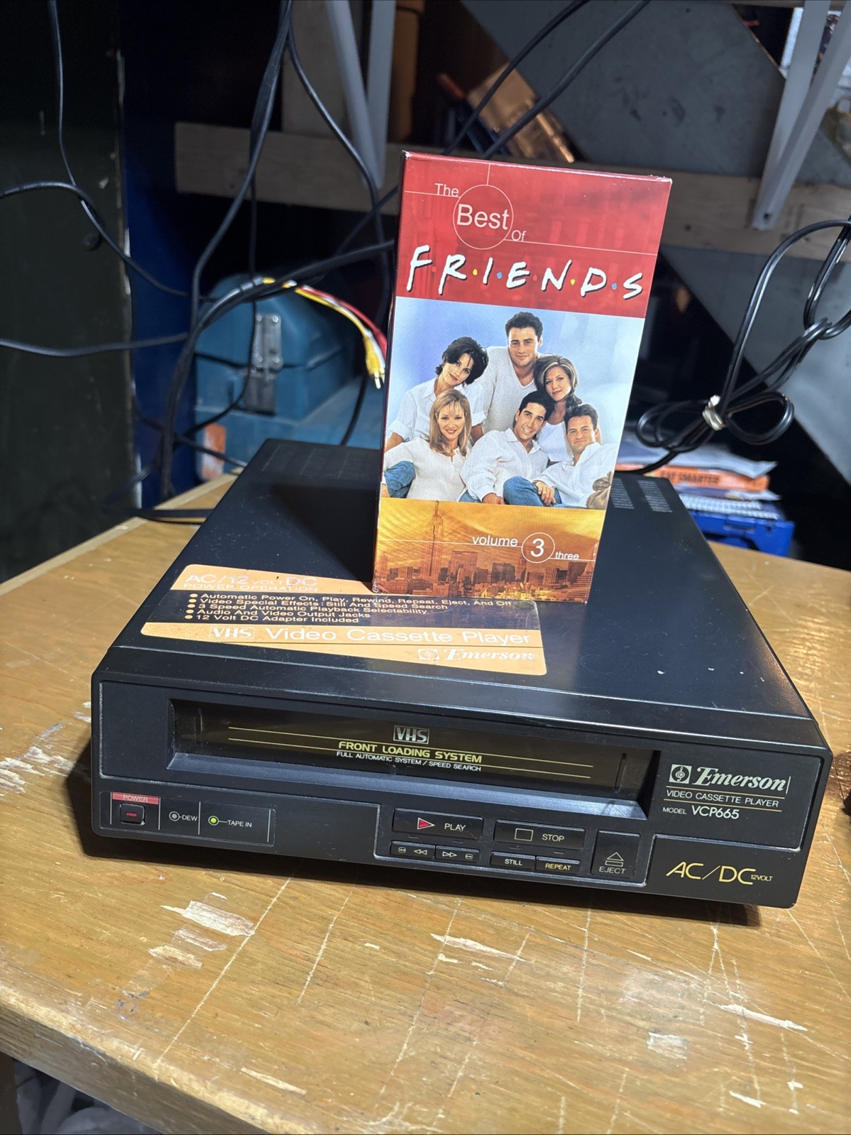 Emerson VCP665 VHS Video Cassette Player Front Loading System AC/DC 12V