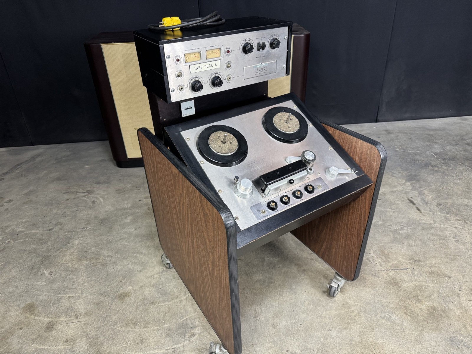 Ampex 354 TUBE reel to reel working 　as is