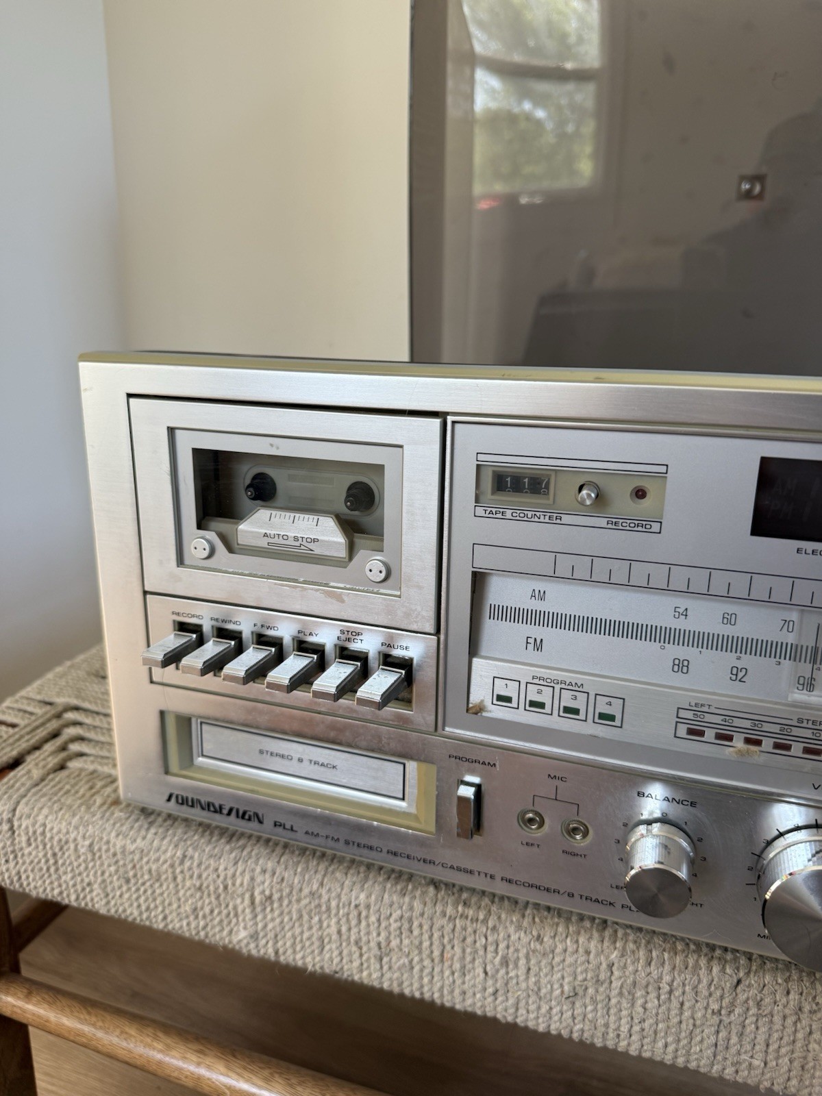 🍊Vintage 1980s Soundesign Turntable/Tape/Stereo Receiver | Model 6943 SAVE ME!