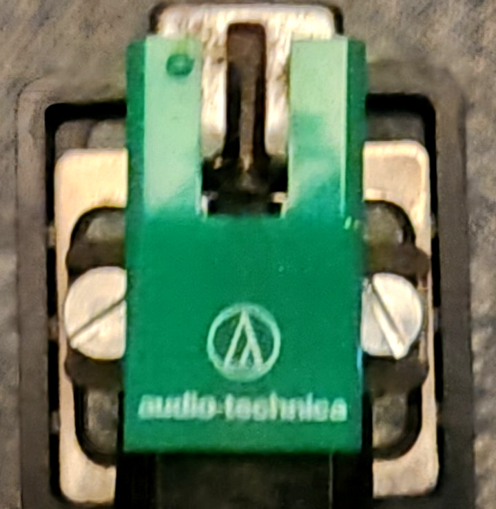 Technics SL-220 Frequency Turntable w Audio-Technica ATMV95E Cartridge/Headshell
