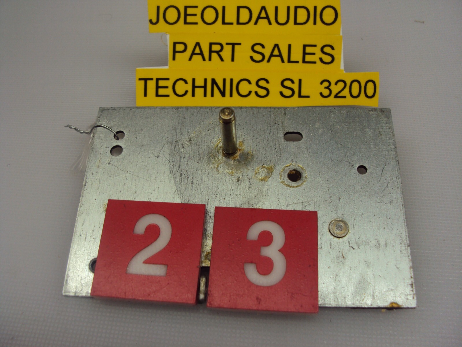 Technics SL-3200 Turntable Stop/Cueing Lever Mount. Tested. Parting Out SL-3200