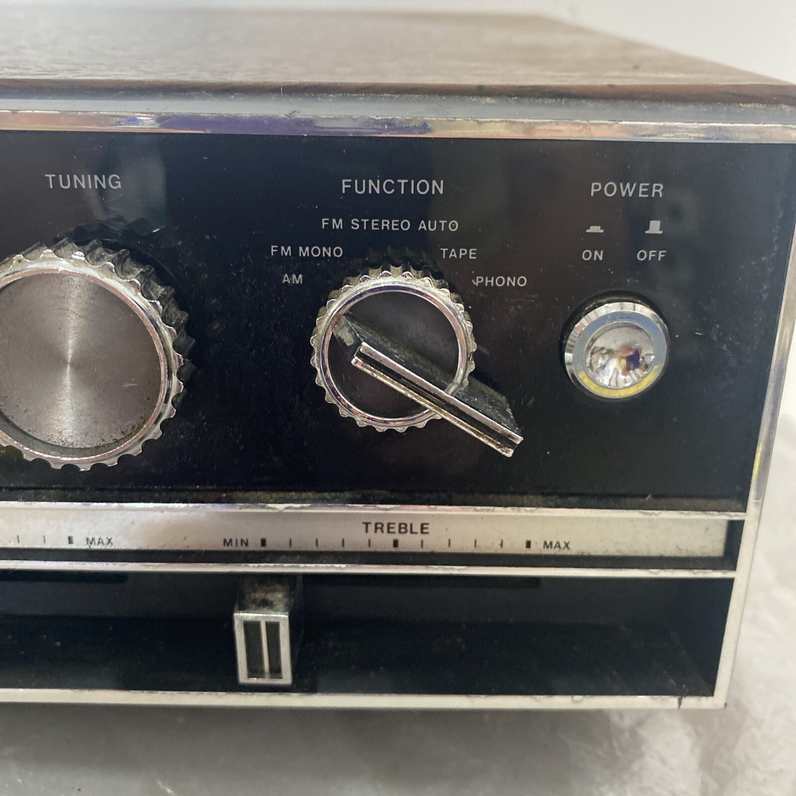 Vtg Soundesign 44698 AM FM Stereo Receiver 8 Track TESTED TO POWER ONLY