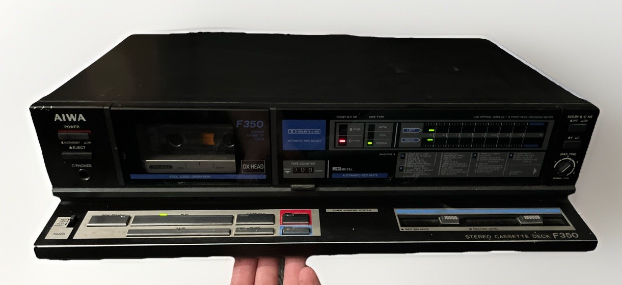 Serviced/Working/ AIWA F350 Cassette Deck. READ TESTED WORKS RETURNS ACCEPTED