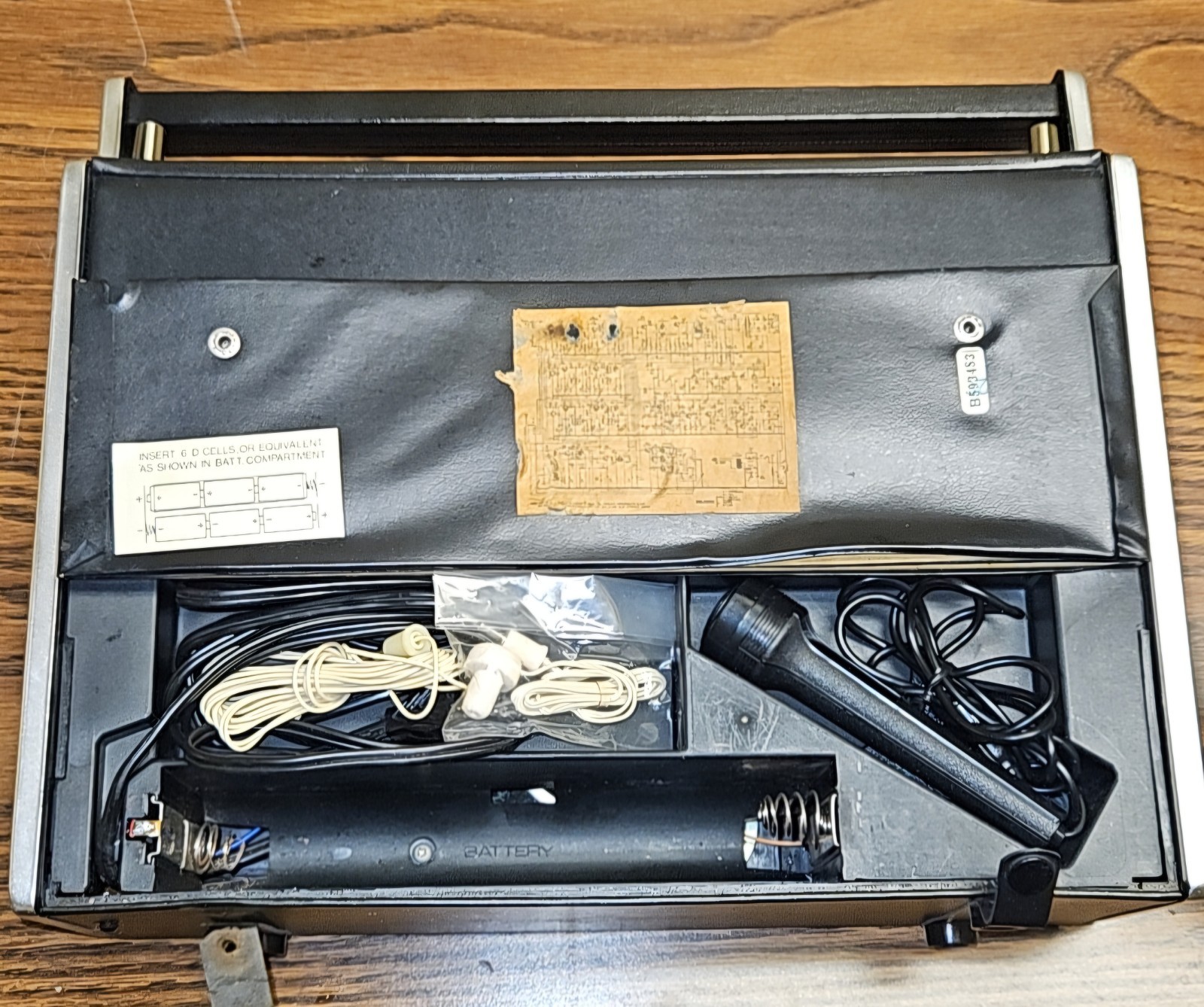 Vintage Worldstar Radio MG-5000A Solid State Multi-Band Receiver As Is Parts .