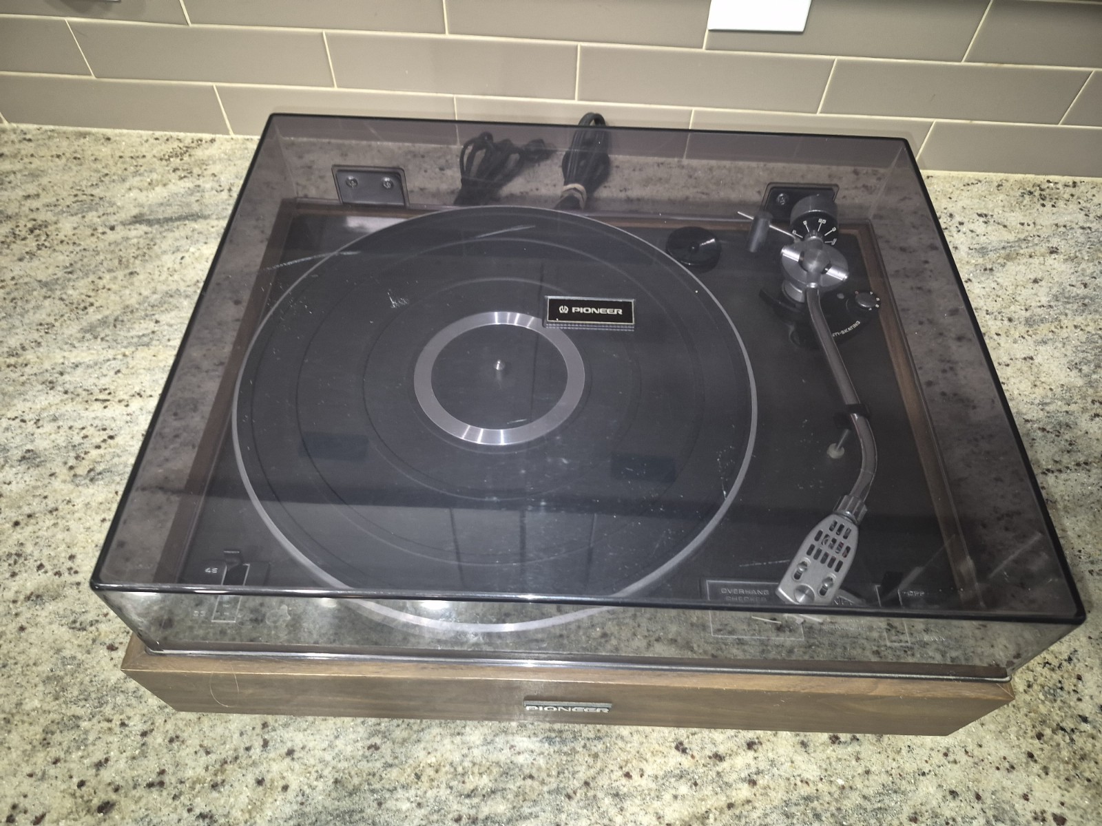 Pioneer PL-12D II Vintage Belt Drive Turntable Record Player Japan w/ Dust Cover