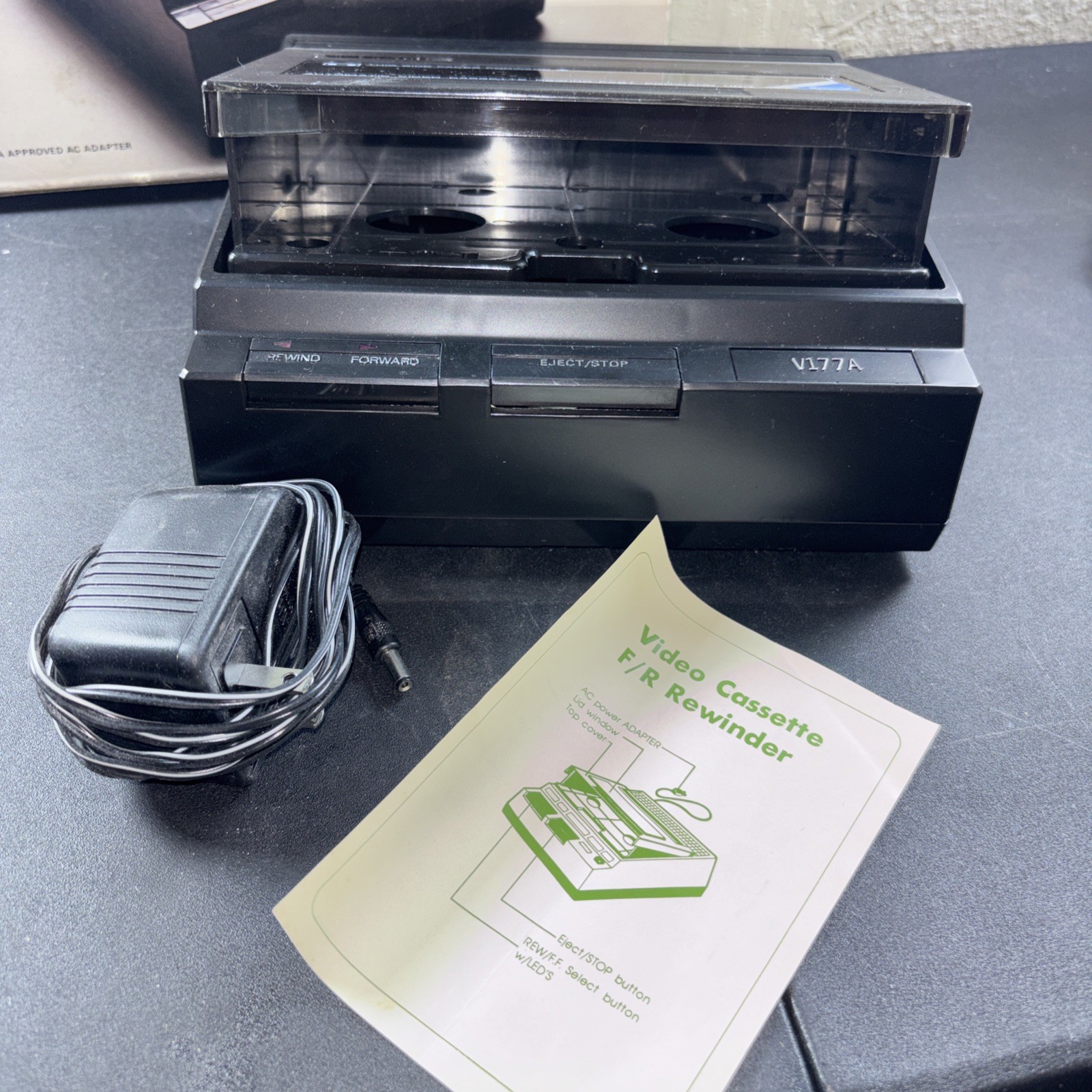 Recoton Ultra Rapid VHS Video Cassette Rewinder Model V177A Tested Works Great