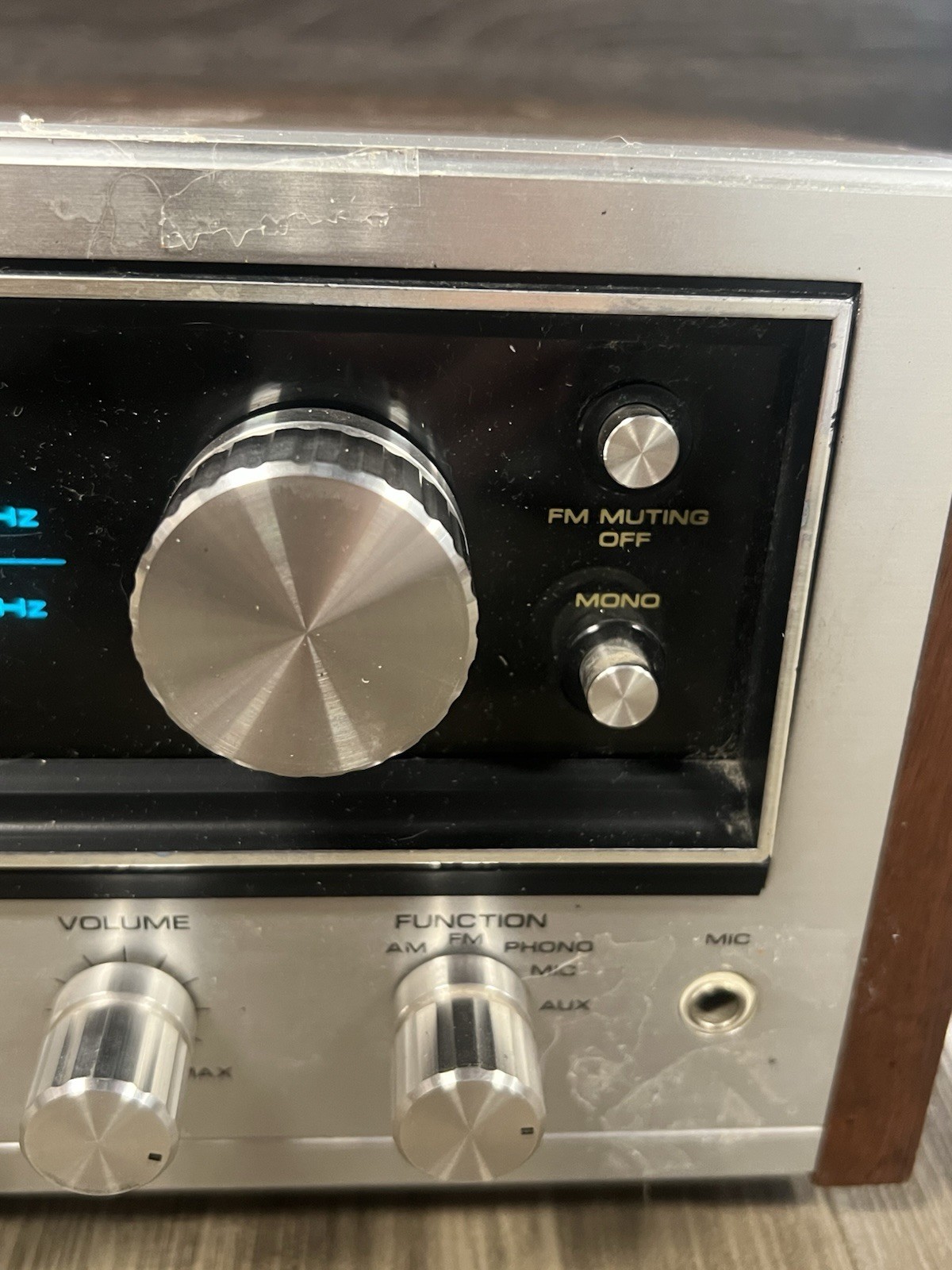 Pioneer SX-737 AM/FM Stereo Receiver Silver Face w/ Wood Case
