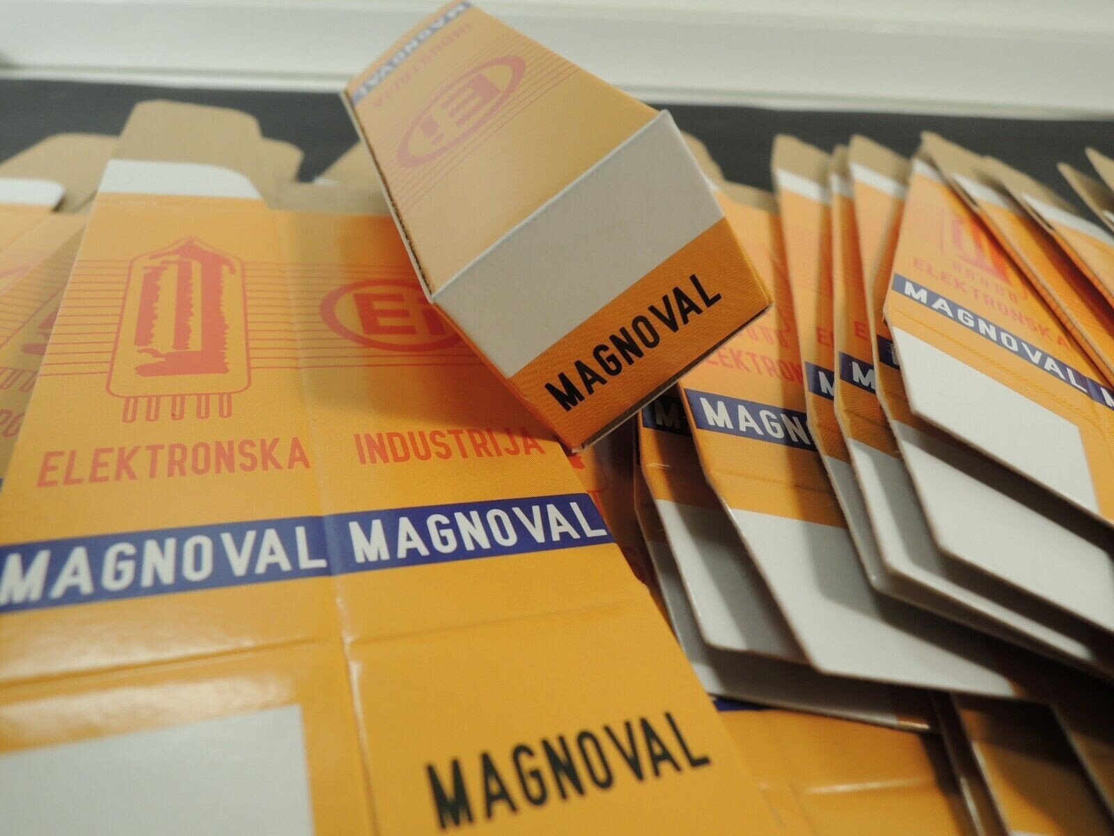 EI Yugoslavia BLANK CARTON BOX for Audio Tubes ECC83 EL84 ECC803S E188CC 12AX7