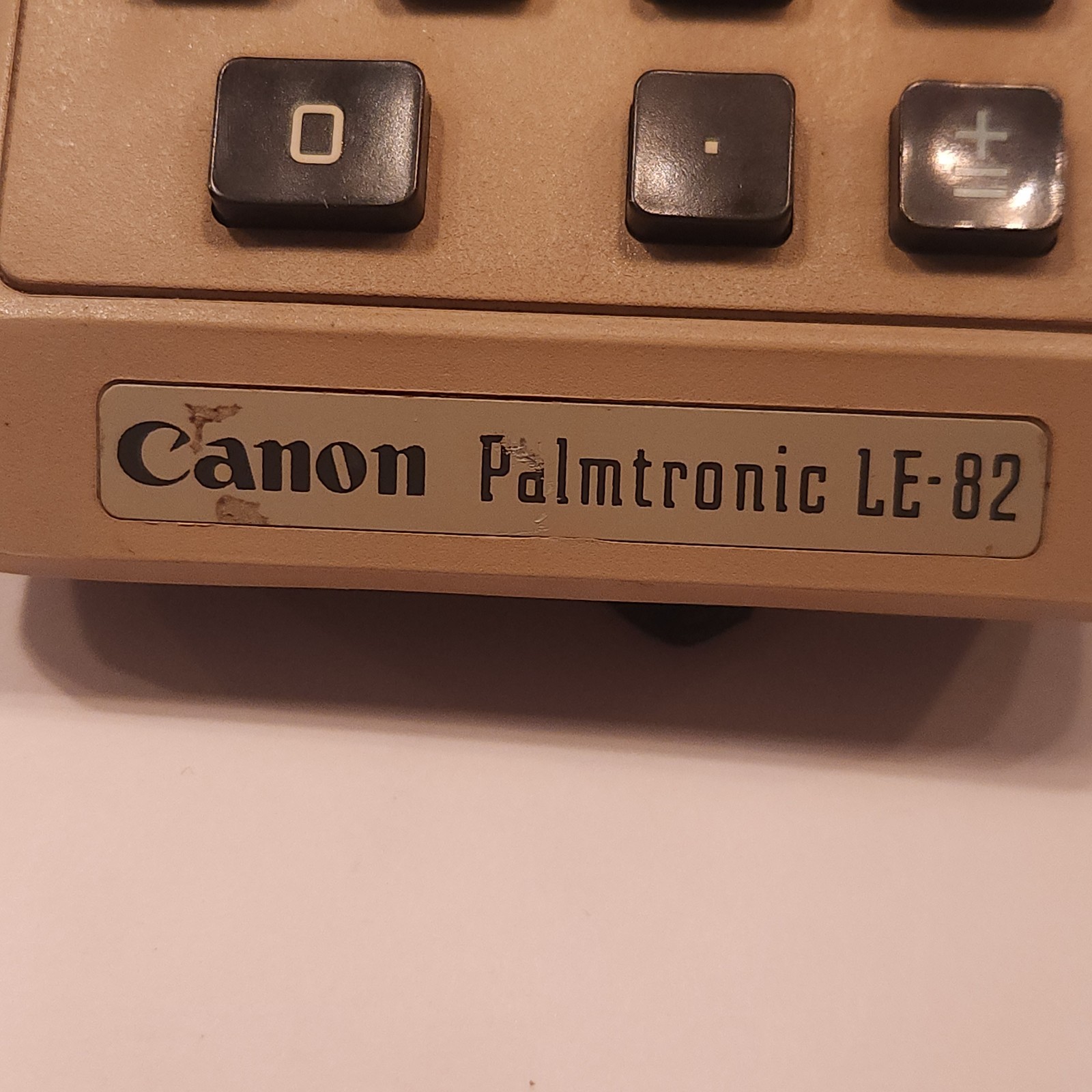 Vintage Canon Palmtronic LE-82 Beige LED Display Handheld Calculator TESTED