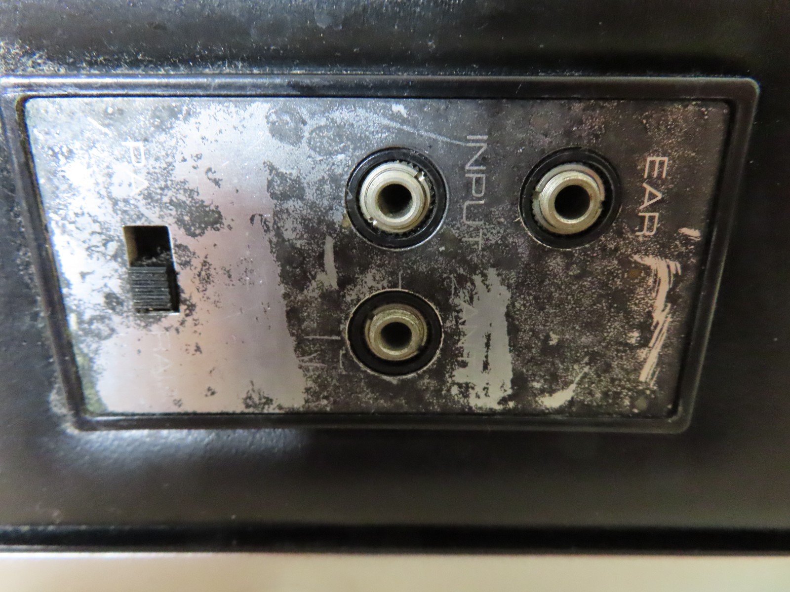 WORLDSTAR MG-5000A Radio Solid State Multi-Band Receiver, TESTED