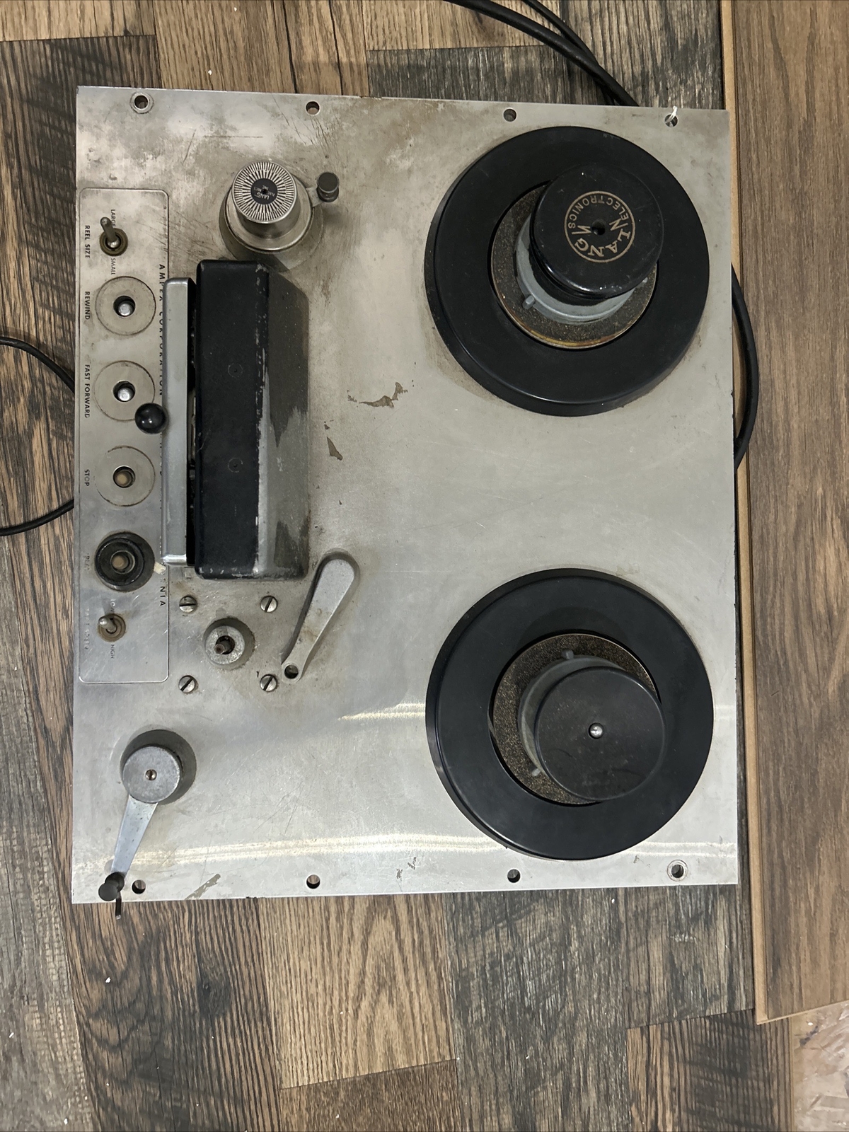Ampex 350 C Magnetic Tape Recorder Reel To Reel Vintage