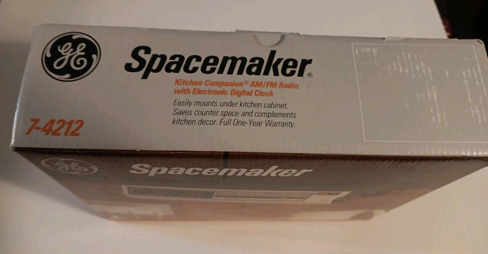 NEW Vintage GE Spacemaker UNDER CABINET Kitchen AM/FM RADIO w/ Clock 7-4212