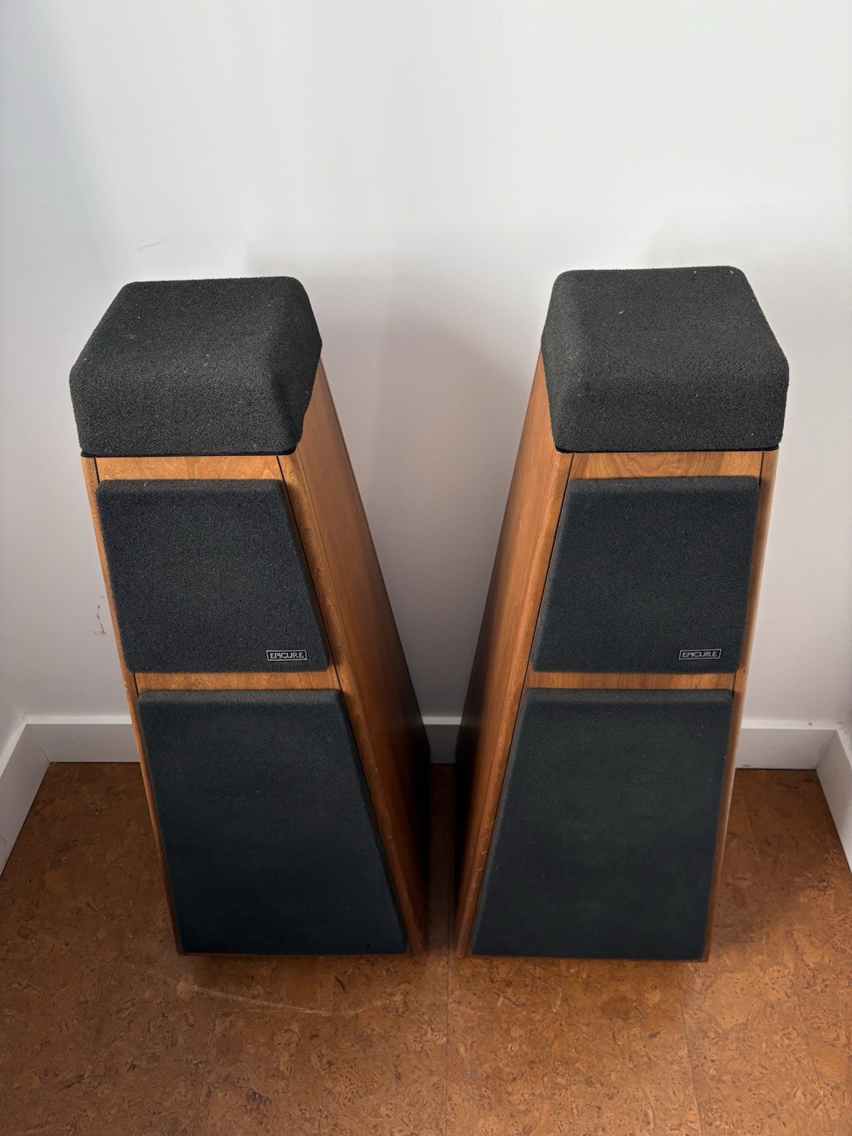 Epicure 3.0 Pyramid Speakers -3 Way – 10″ & 6″ Woofers Mid Century Modern Mcm
