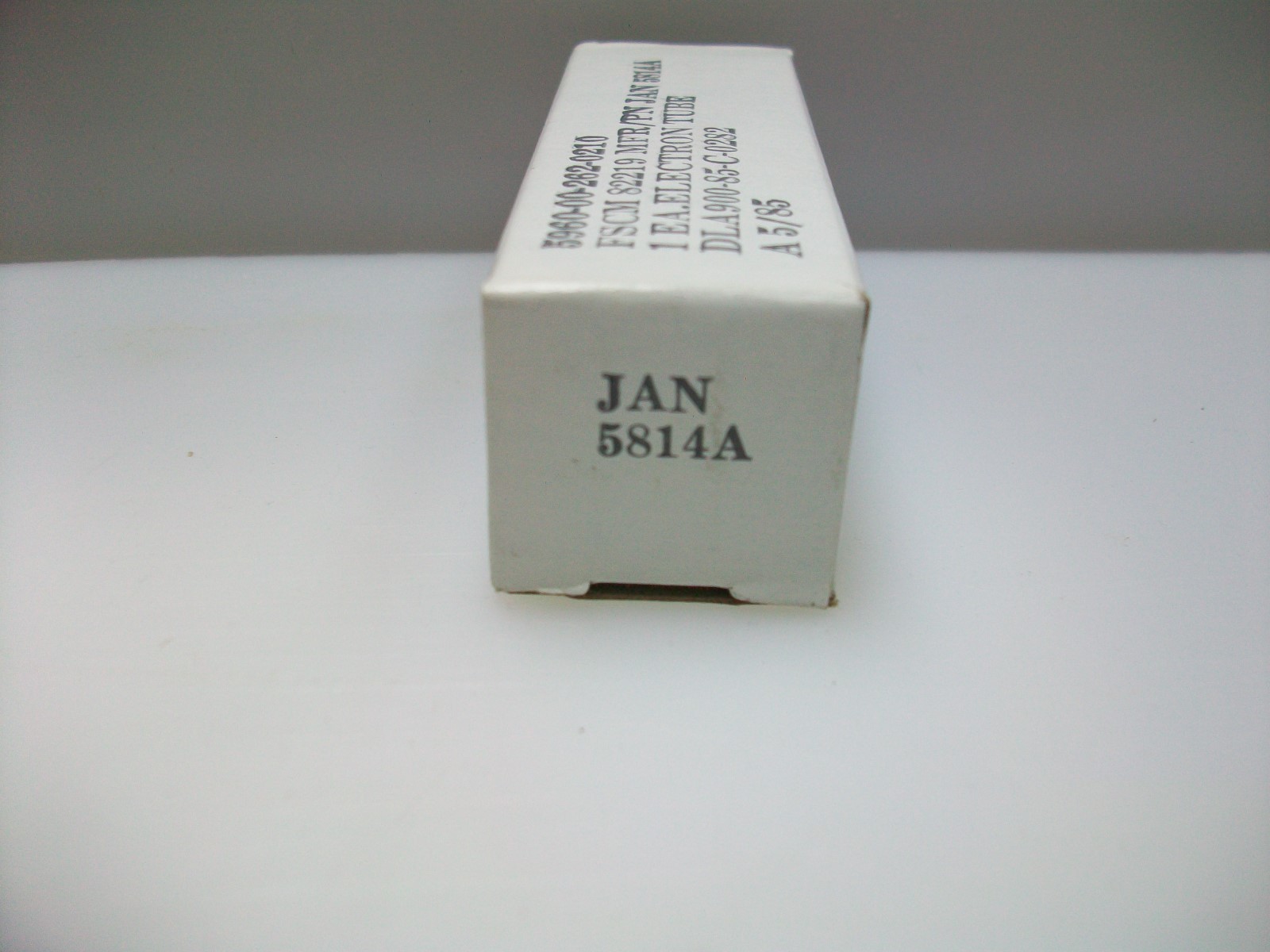 SLEEVE OF 5 NOS JAN 5814A / 12AU7A TUBES