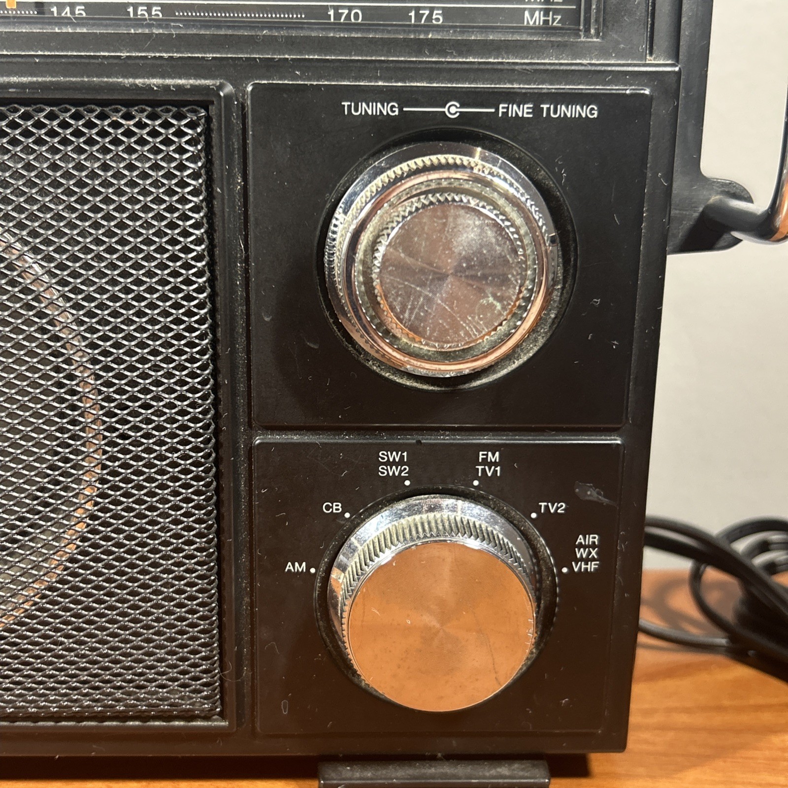 Realistic SW-100 Multiband Radio 12-649 AM FM CB SW AIR WX Tested Working