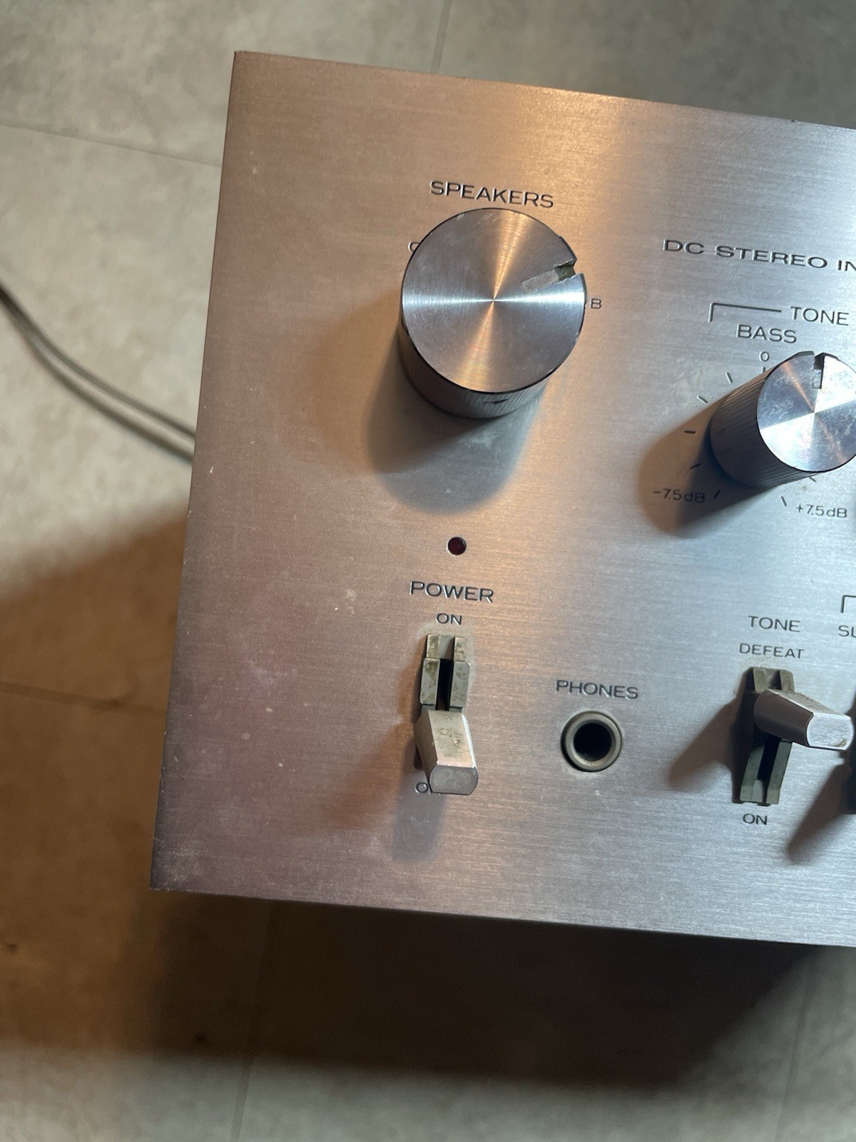 Vintage Kenwood DC Stereo Intergrated Amplifier KA-7100 – Parts Repair Powers On