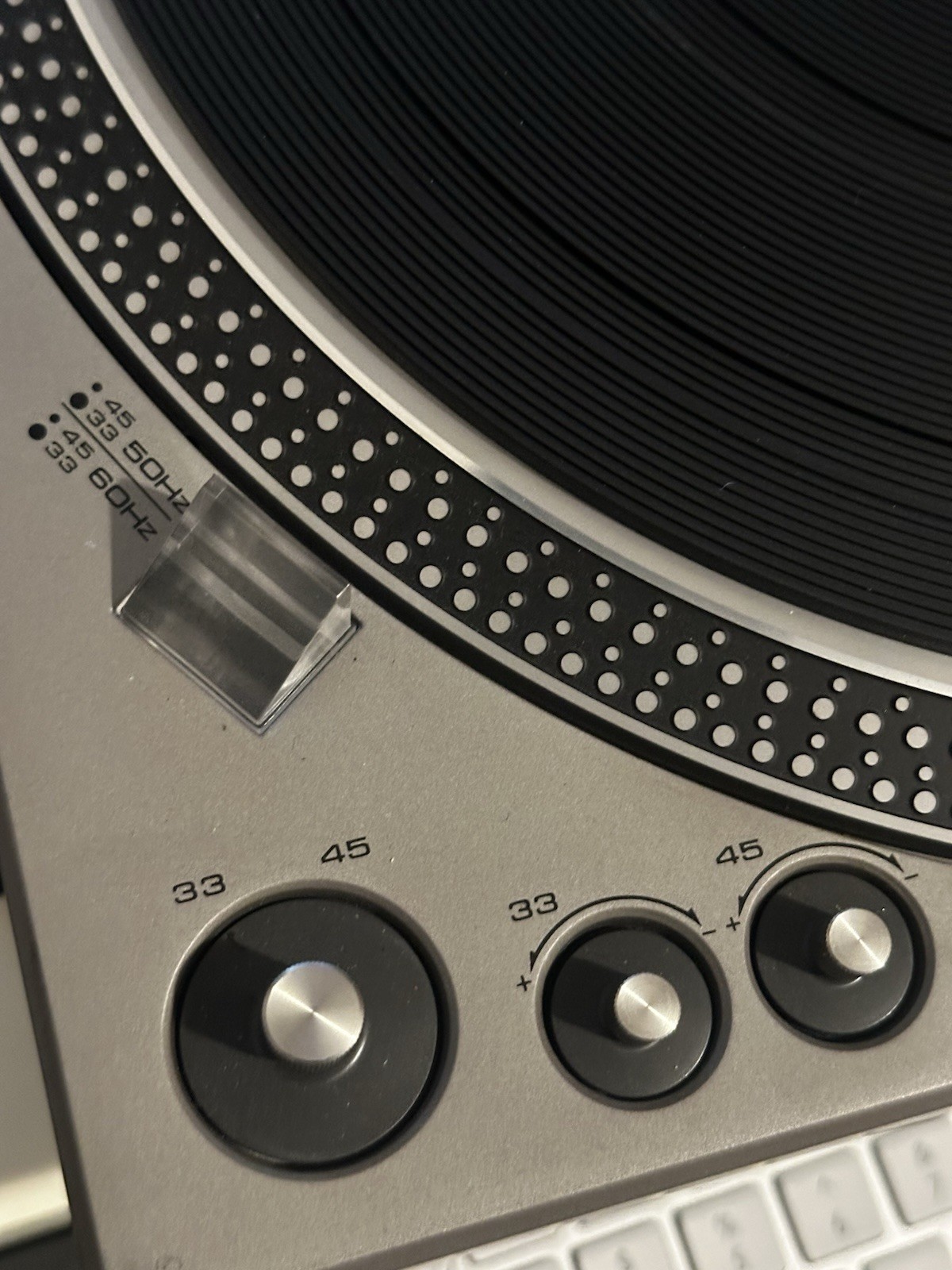Technics SL-1360 Direct Drive Turn Table