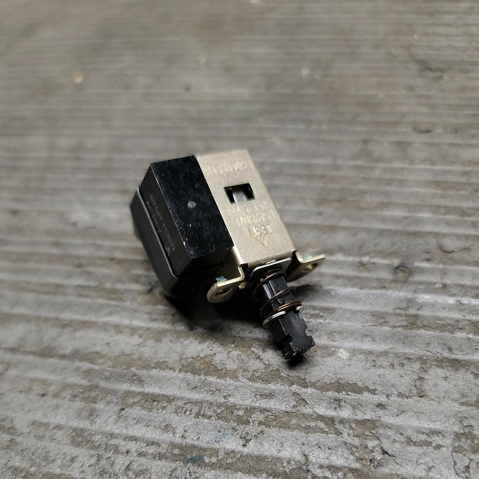 Technics 630t Cassette Deck Power Switch
