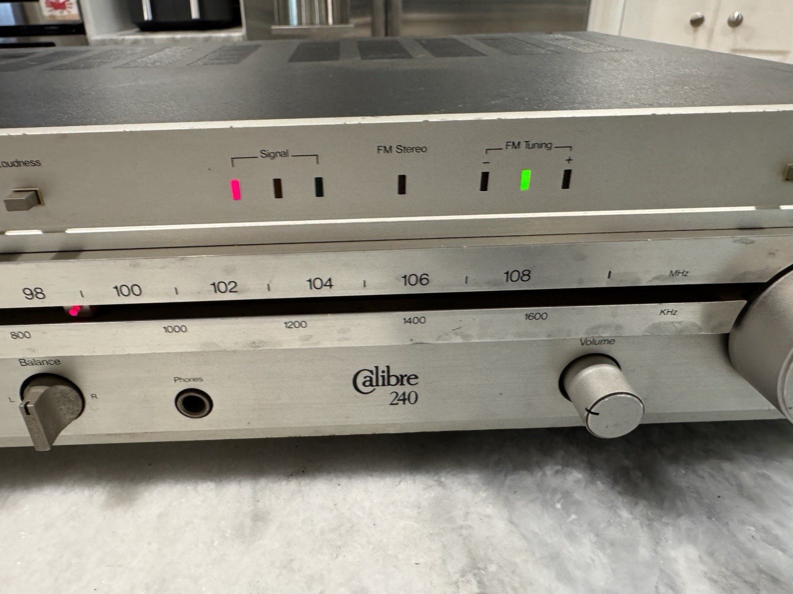 Calibre 240 Stereo Receiver Aluminum Vintage Phono Input Dolby FM Tested Works