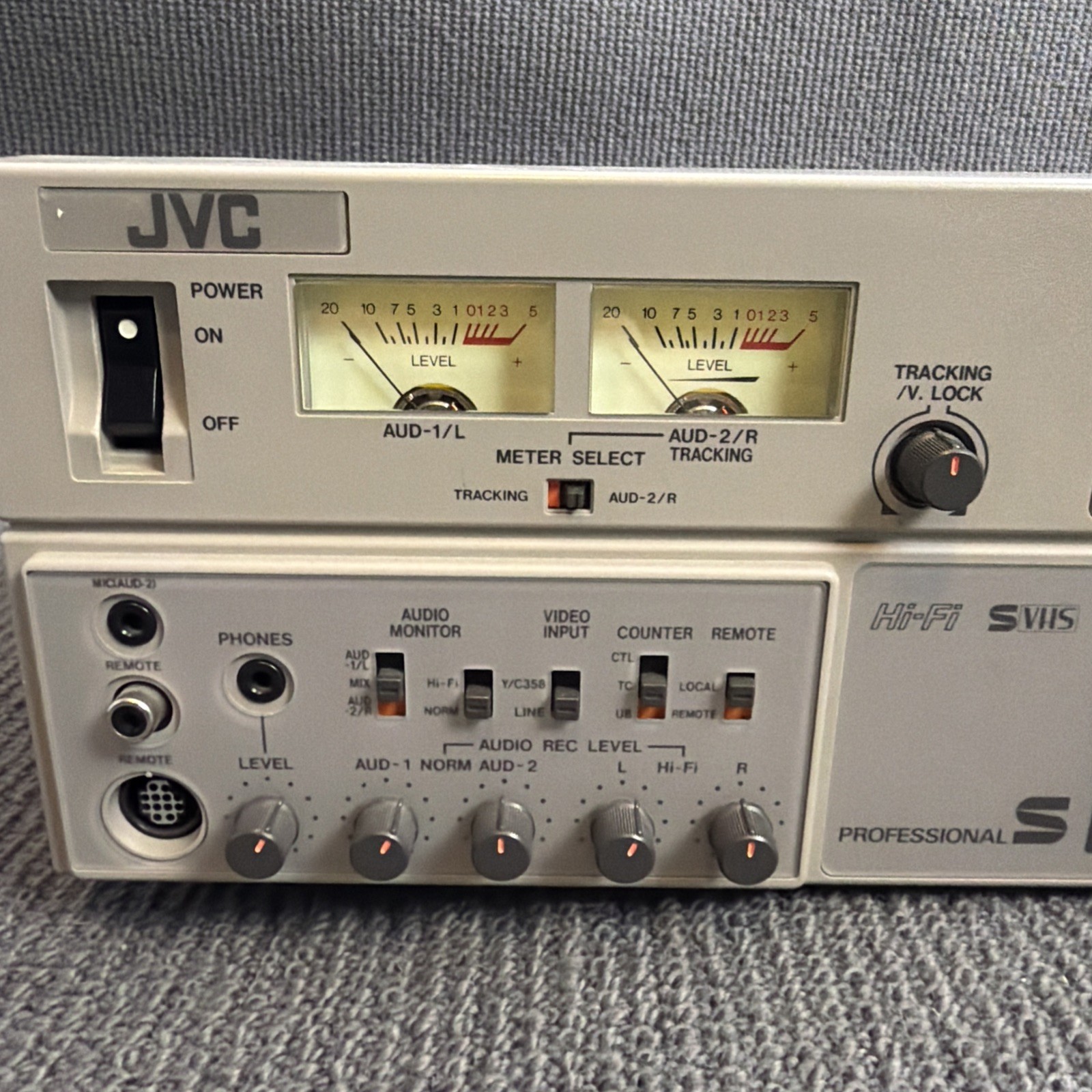 Vintage JVC BR-S800U Professional S-VHS VCR Video Cassette Recorder No Remote