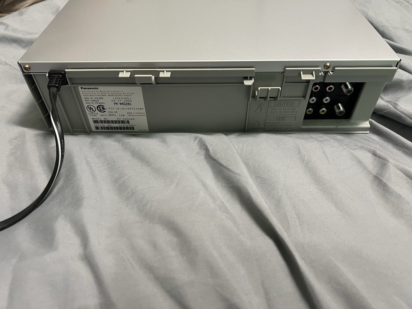 Panasonic BLUE LINE PV-V4524S 4 Head Hi-Fi Omnivision VHS VCR W/ BOX & Remote