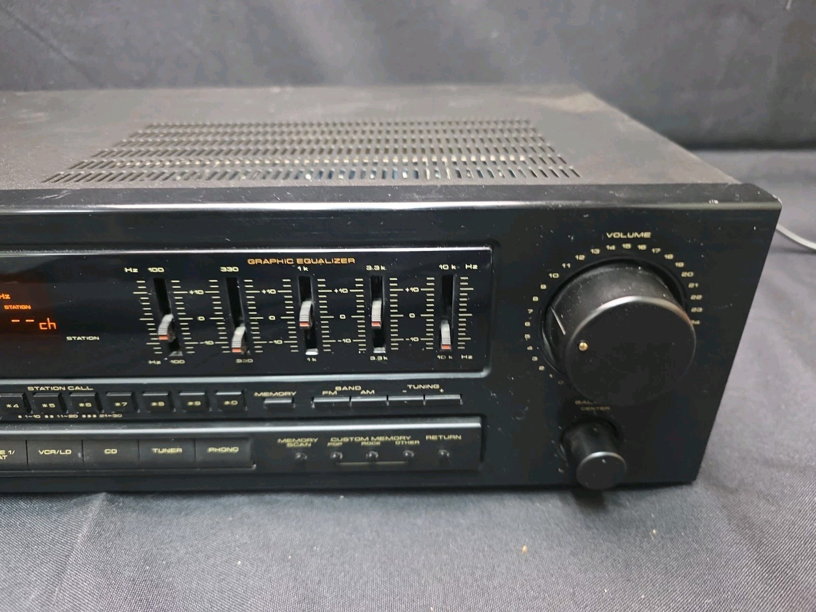 Pioneer SX-201 Stereo Receiver Graphic Equalizer AM/FM 2 Channel