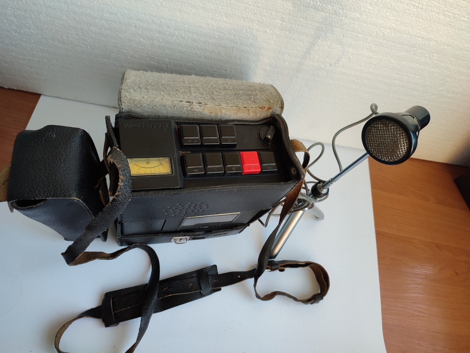1970 Rare Vintage Professional Reporter Cassette Recorder Riporter 7A