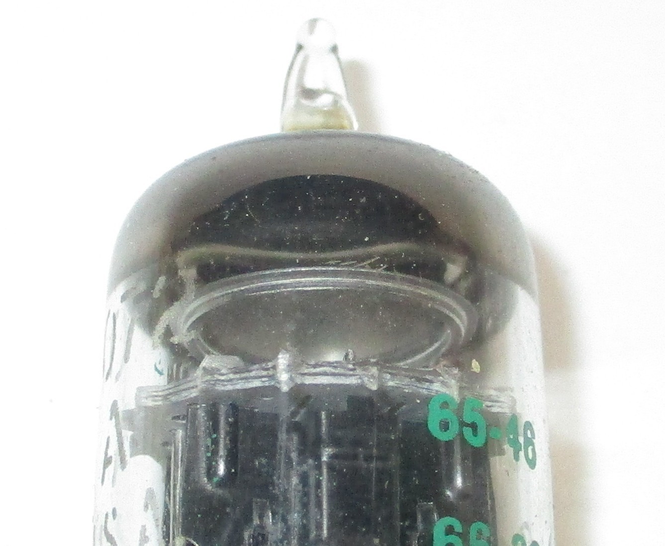 GE JG 6072A Tubes Two Mica Short Black Ribbed Plate Halo Foil Getter NOS Pair